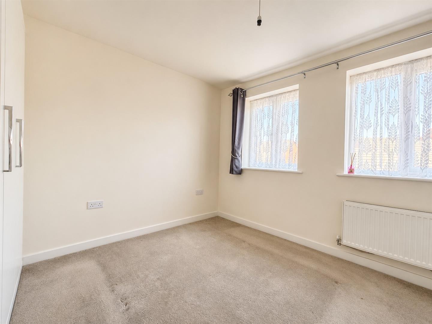 Hovingham Drive, Great Denham, Bedford